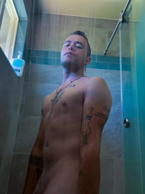 Can someone wash my back for me? by appleheadphones1