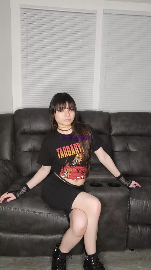 Can you see yourself breeding a Japanese and Chinese mixed Asian on this loveseat? by tiedyedkrasi