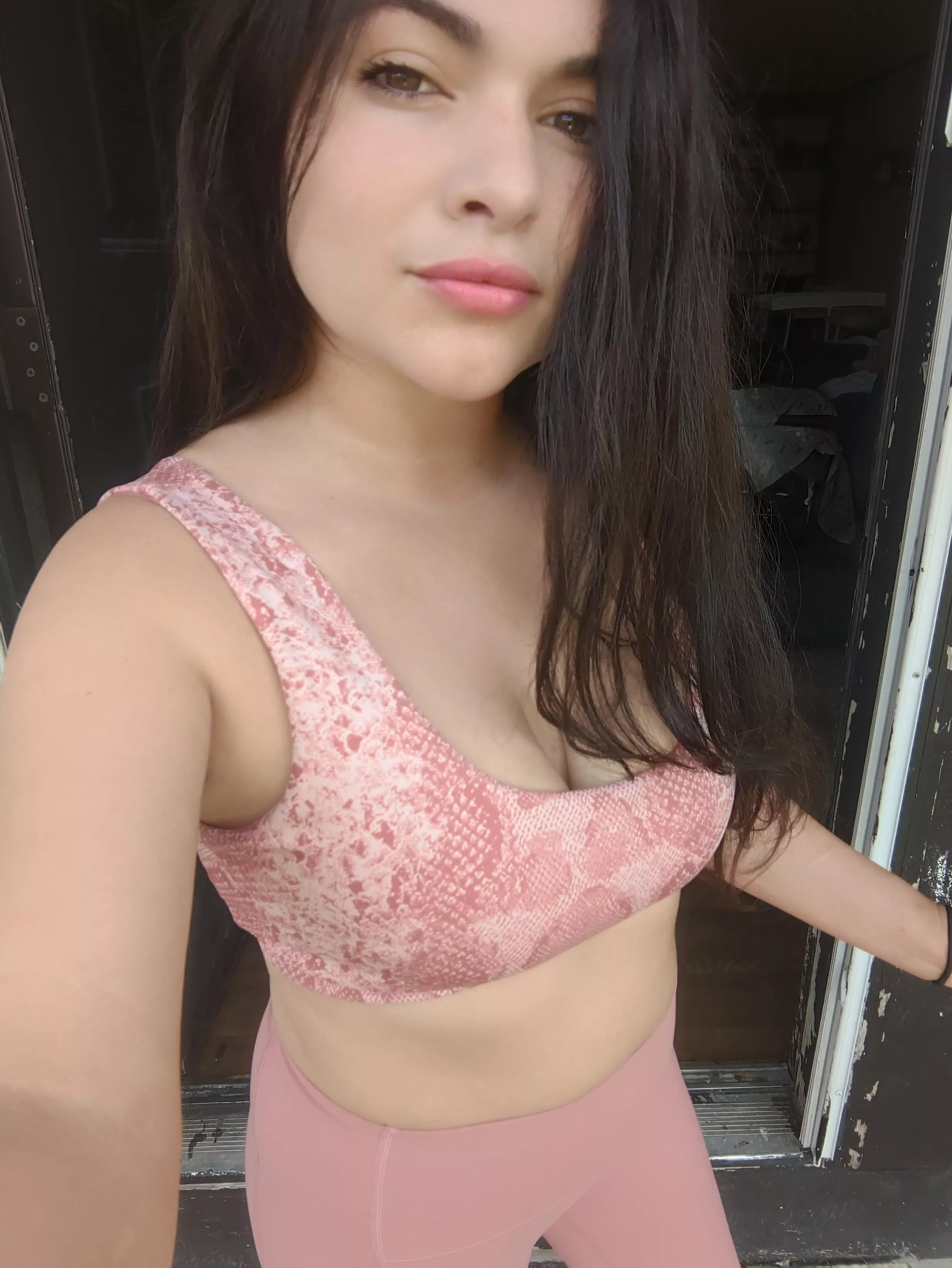 Channeling my inner barbie today [f] posted by Kitkatt94