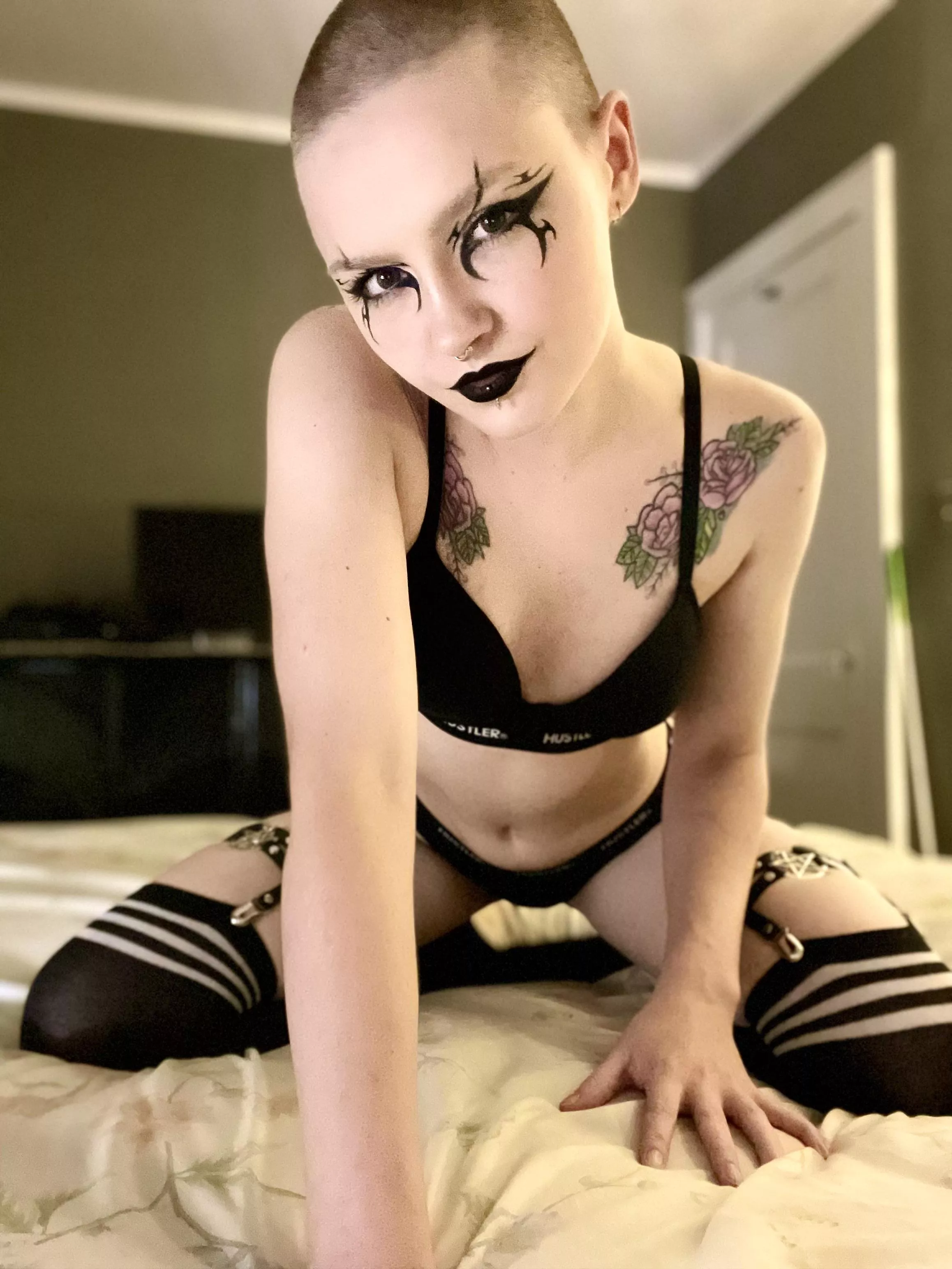 Come chill with me in my lair? 🦇 posted by anxiouslilbeann