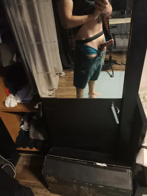 Got an erection and my underwear ripped lol by Bruhmentusmomentus