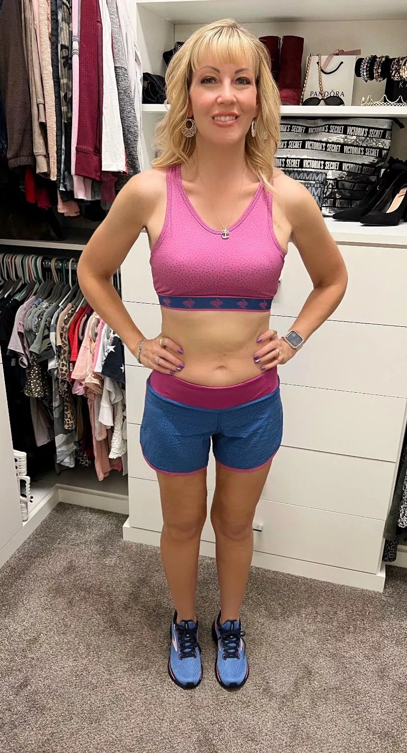 I am ready for my workout! posted by Aria_StarXXX