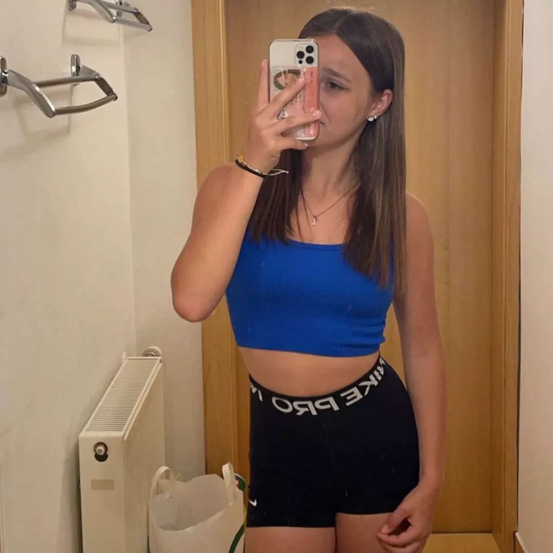 Lorena posted by Expert-Spray4042