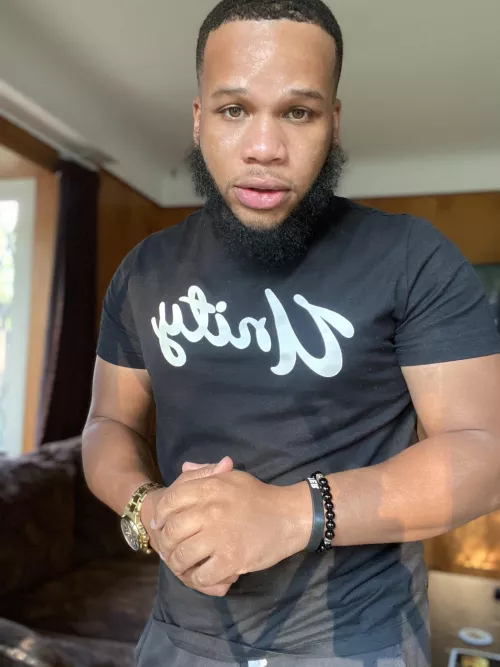 Ready to pick you up by LonelyStroker9