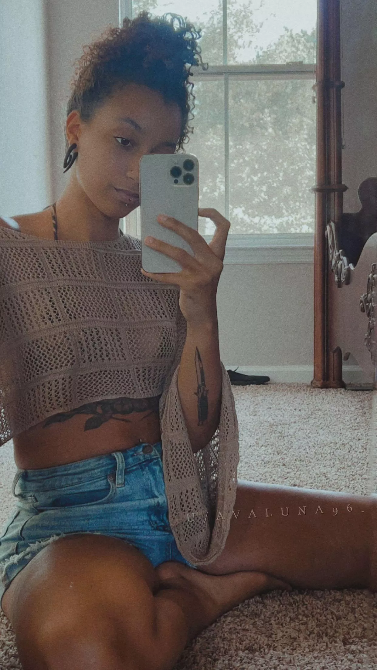 Slim thick posted by avaluna96_