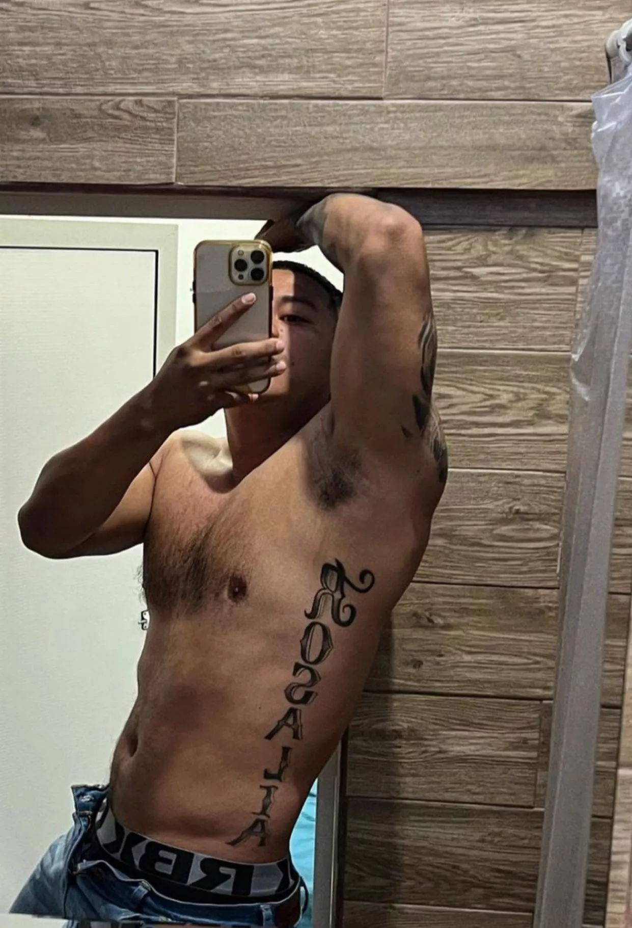 Sniff? posted by Glittering_Sir8412