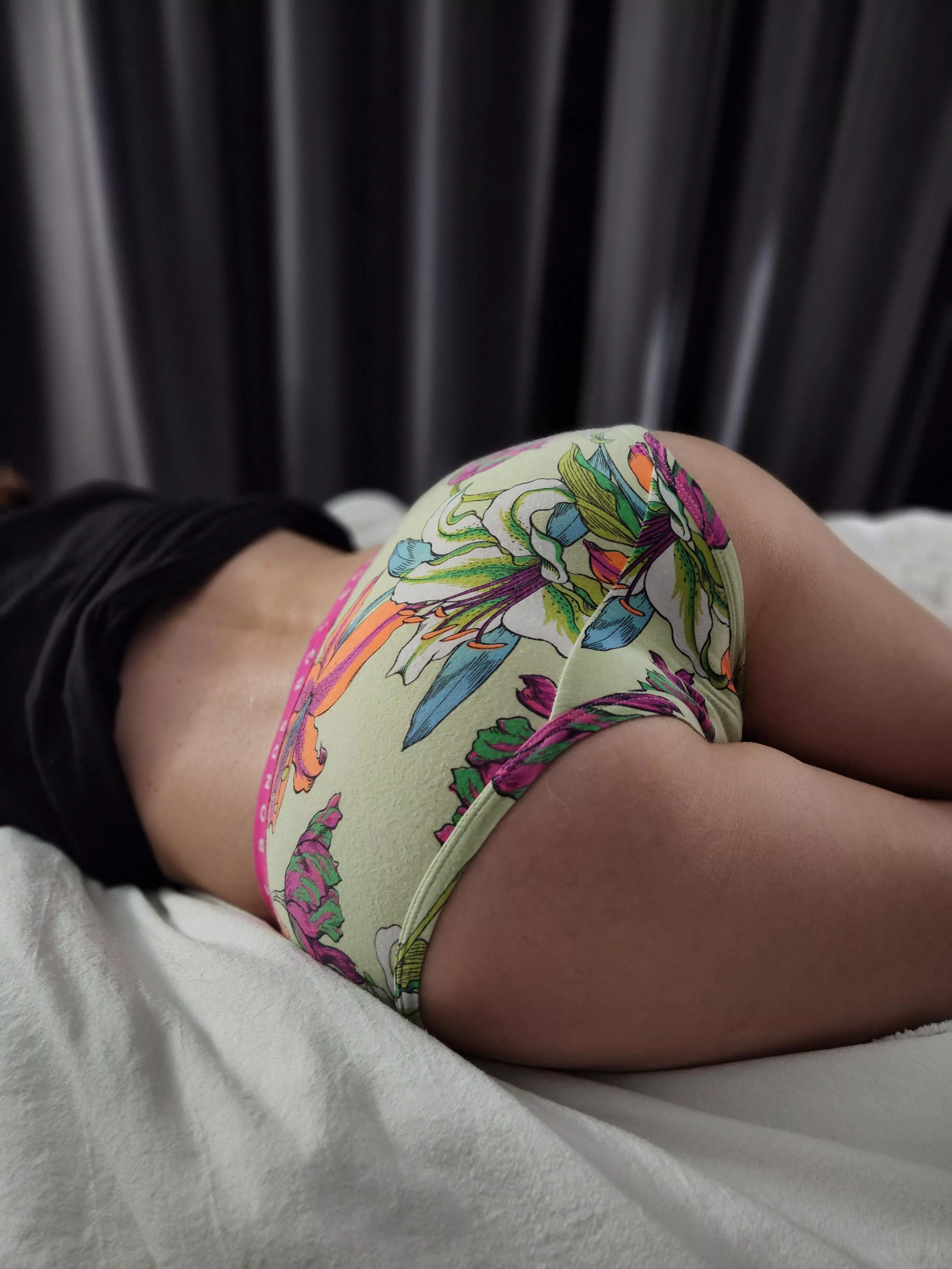 Tropical posted by UVAus