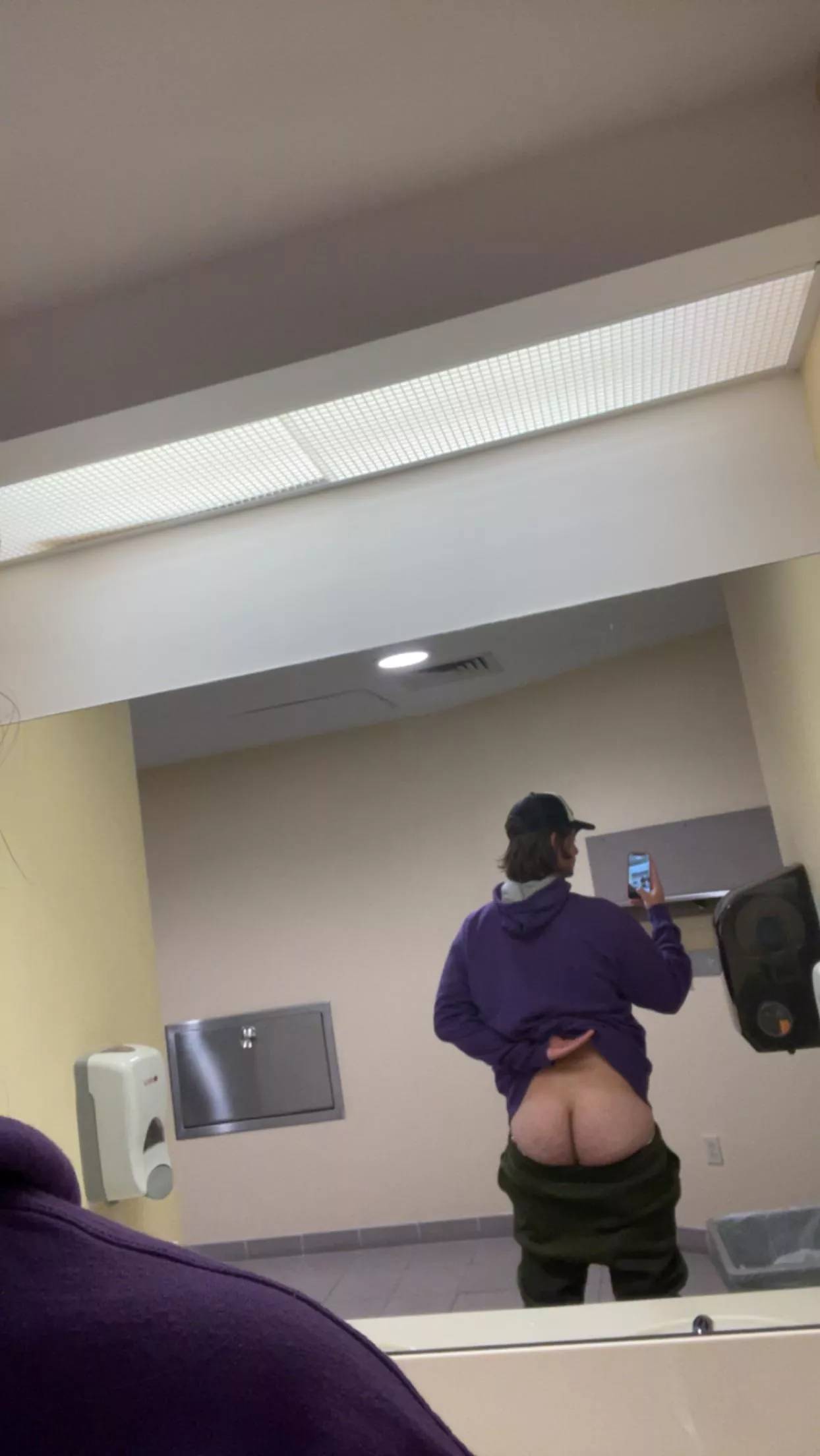 was horny in class posted by Brilliant-Speaker425