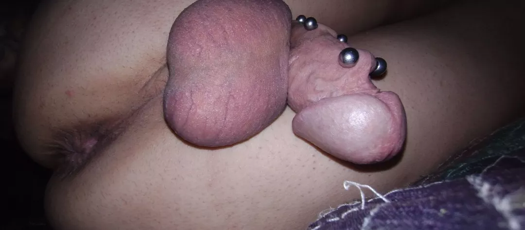 Who wants to GAPE ME and CUM in my ASS? posted by GStark88