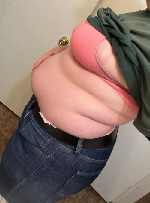 Woof! I really had to work on getting these pants on, what 8 donuts does to a mf by Internal-Employee-99