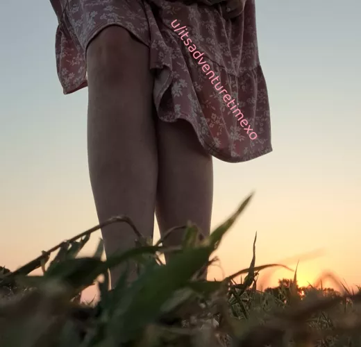 Would you slide your fingers up these legs... ;) (f) by itsadventuretimexo