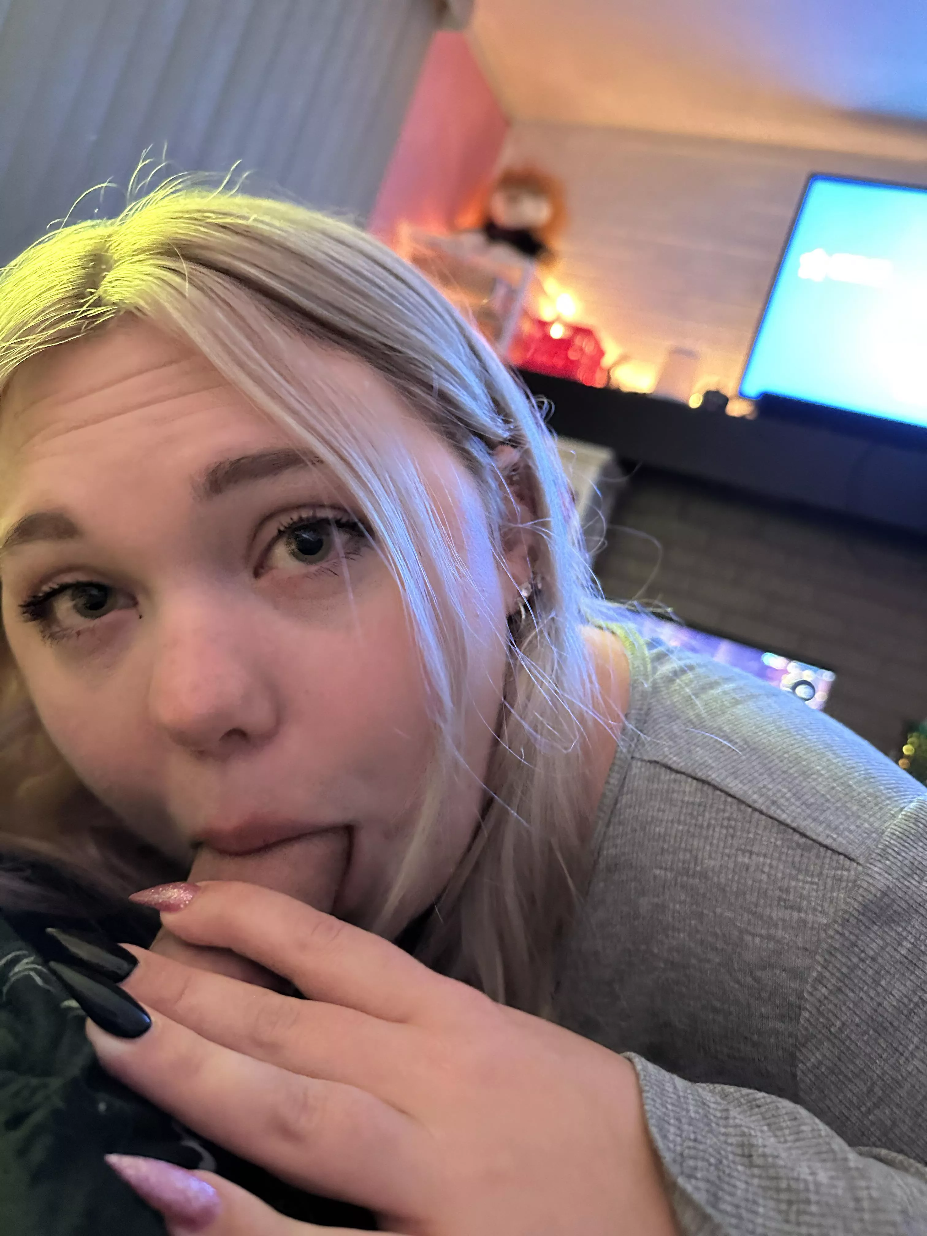 yummy dick posted by lxves