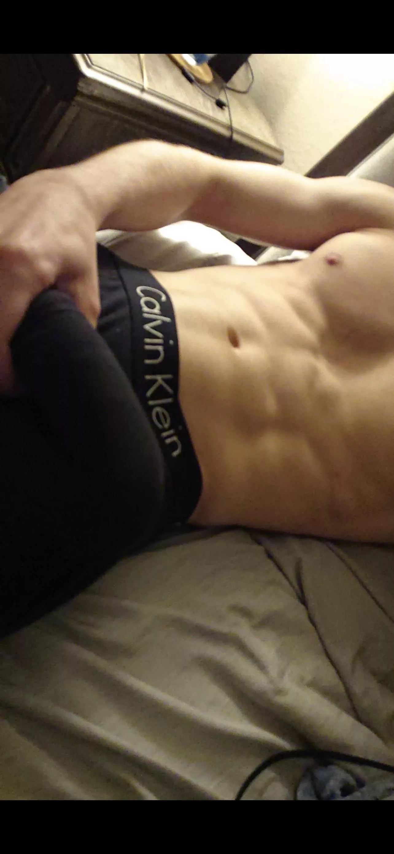 Do you like skinny guys with big dicks? 🍆 posted by Immediate_Wealth2800