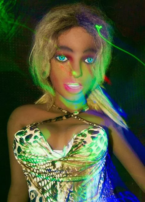 Every night is girls night posted by TopModoll