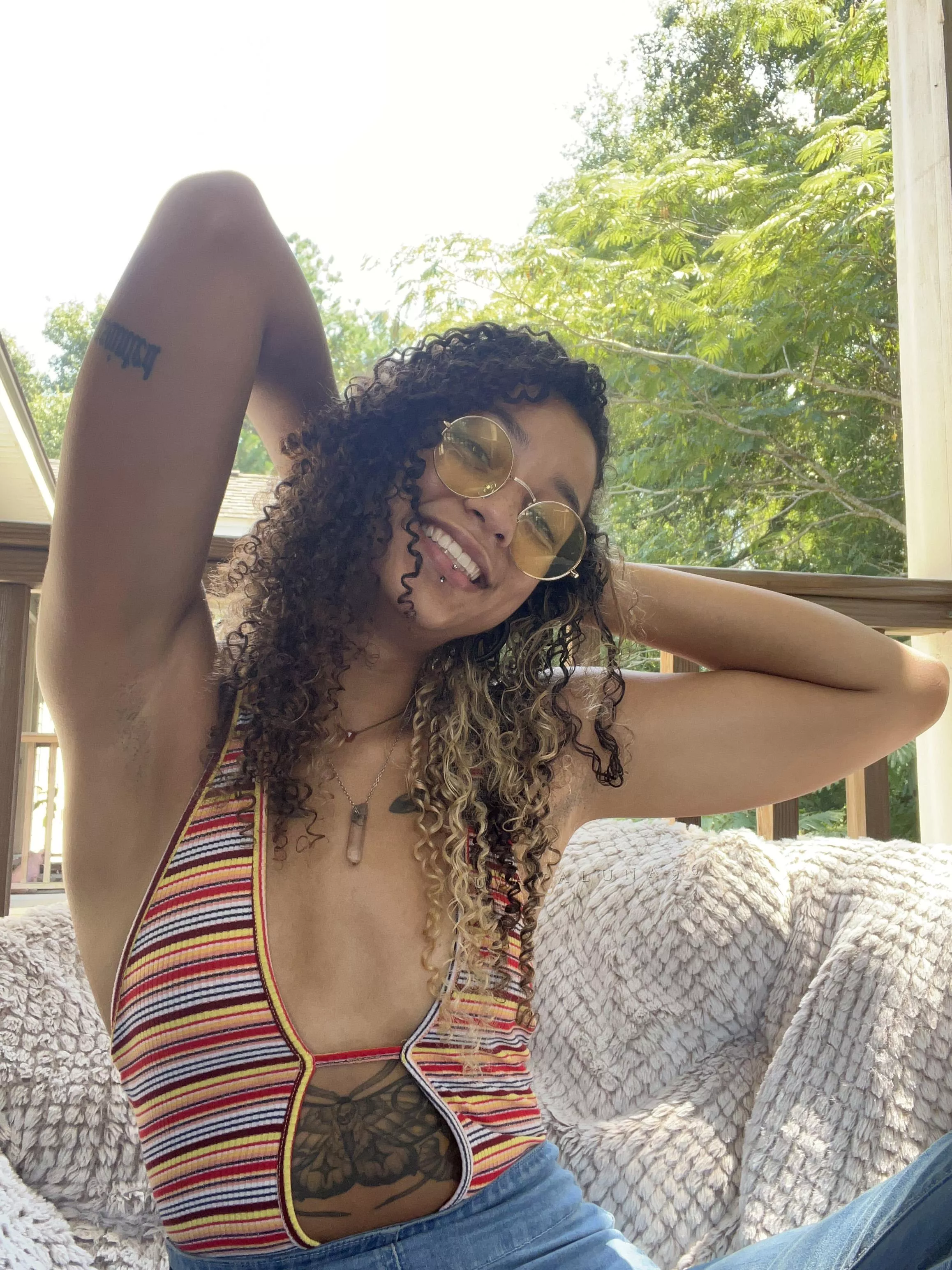 Happy Friday Eve! posted by avaluna96_