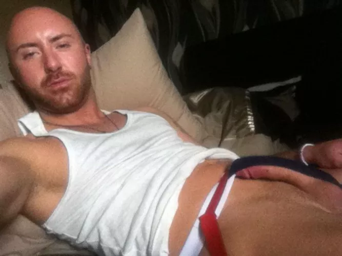 Horny jock 😈 by Wallzer1982