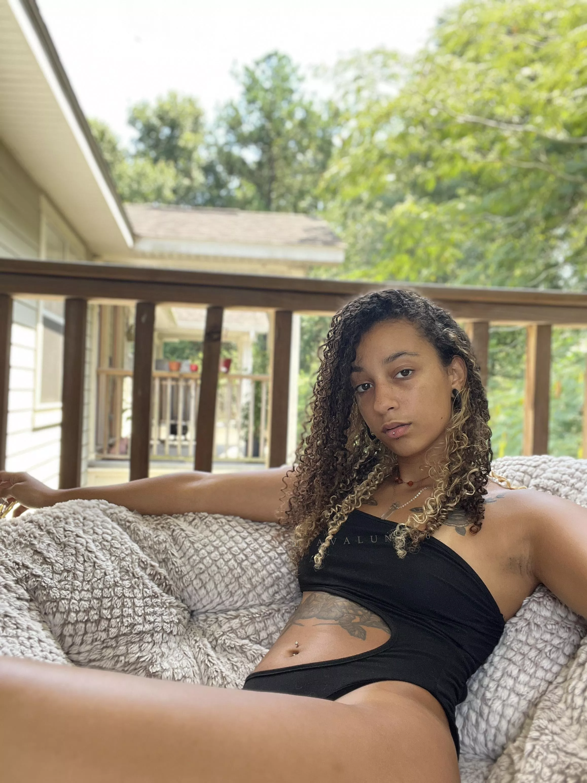 Imagine the fun we could have posted by avaluna96_