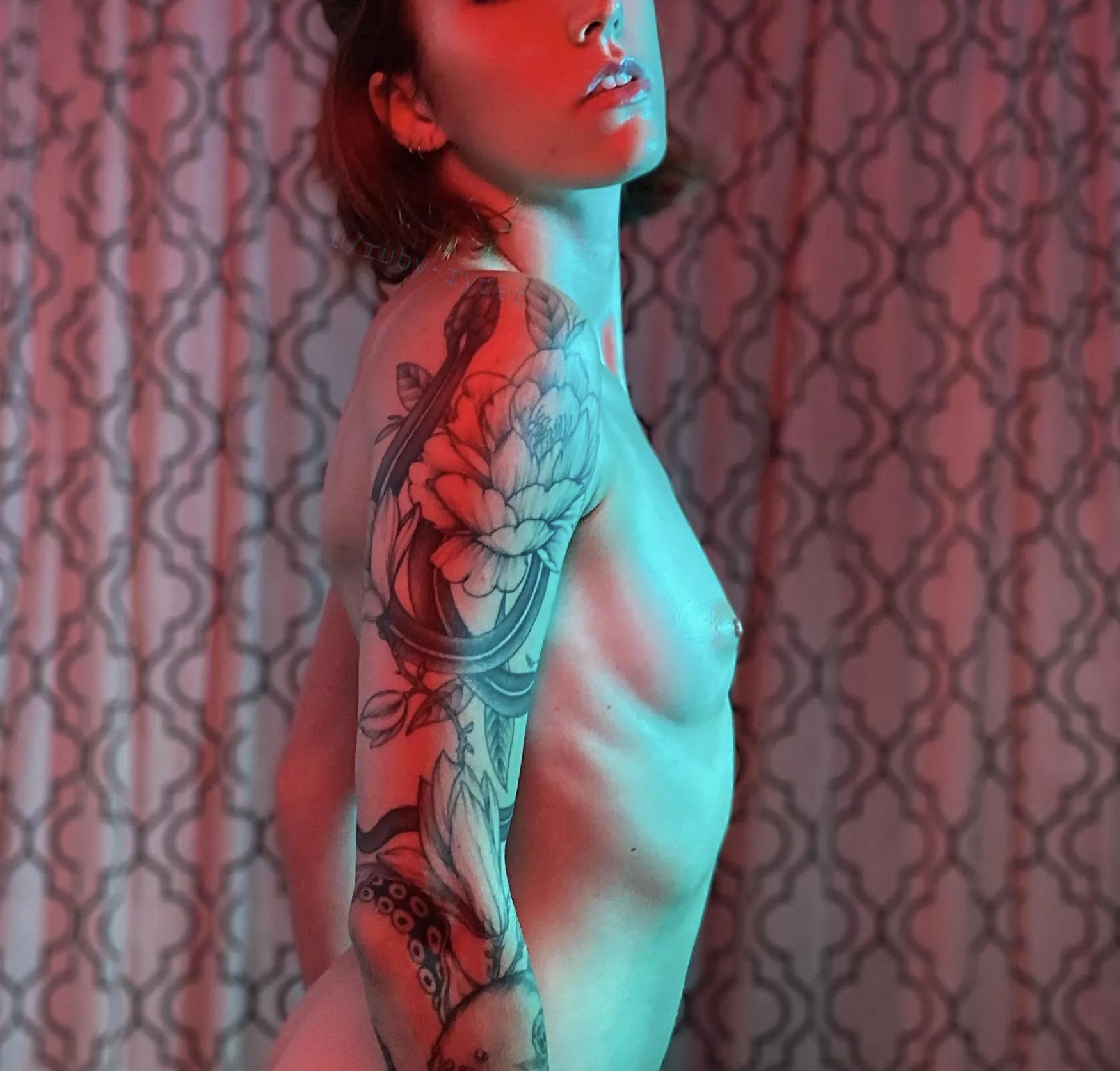 Just trying some new lighting posted by ruby-ryder