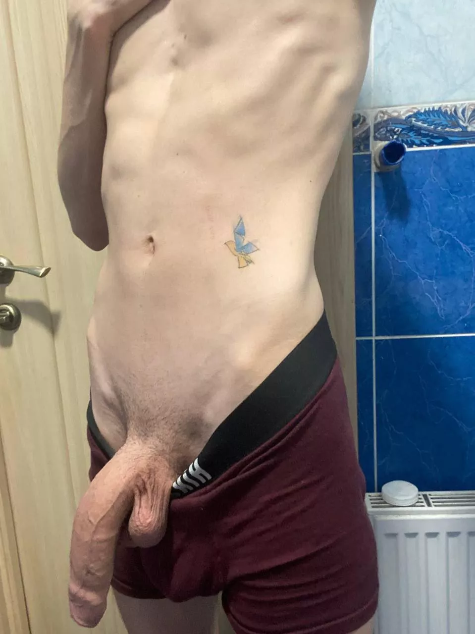 Let me know if I’m bigger than your ex 😉 posted by NutsCracker8306