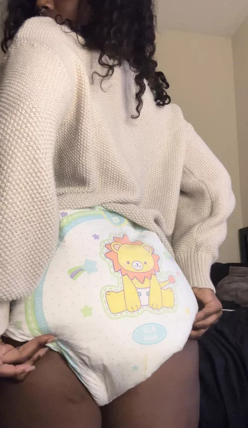 lion butt🦁 by pumpkincutiepie