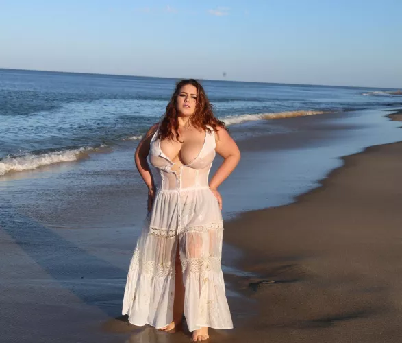 London Andrews by evenflow_2991