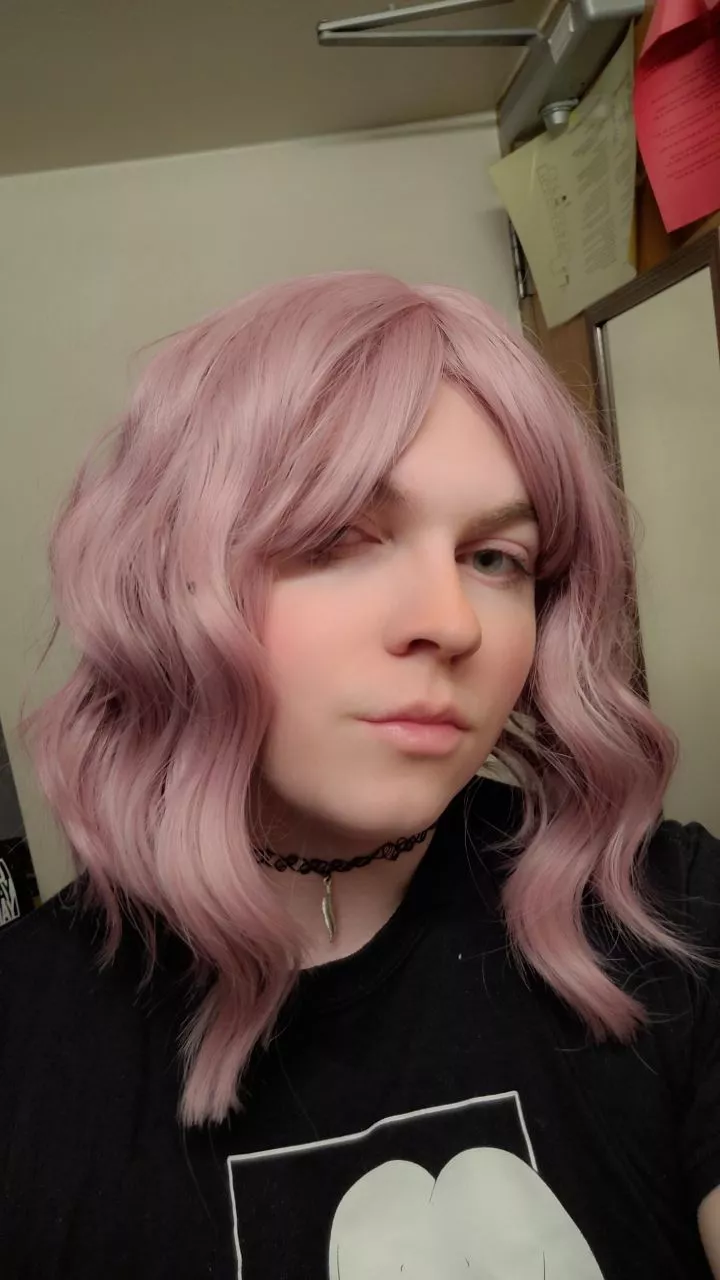 No makeup here, hopefully still cute posted by skyler_rise