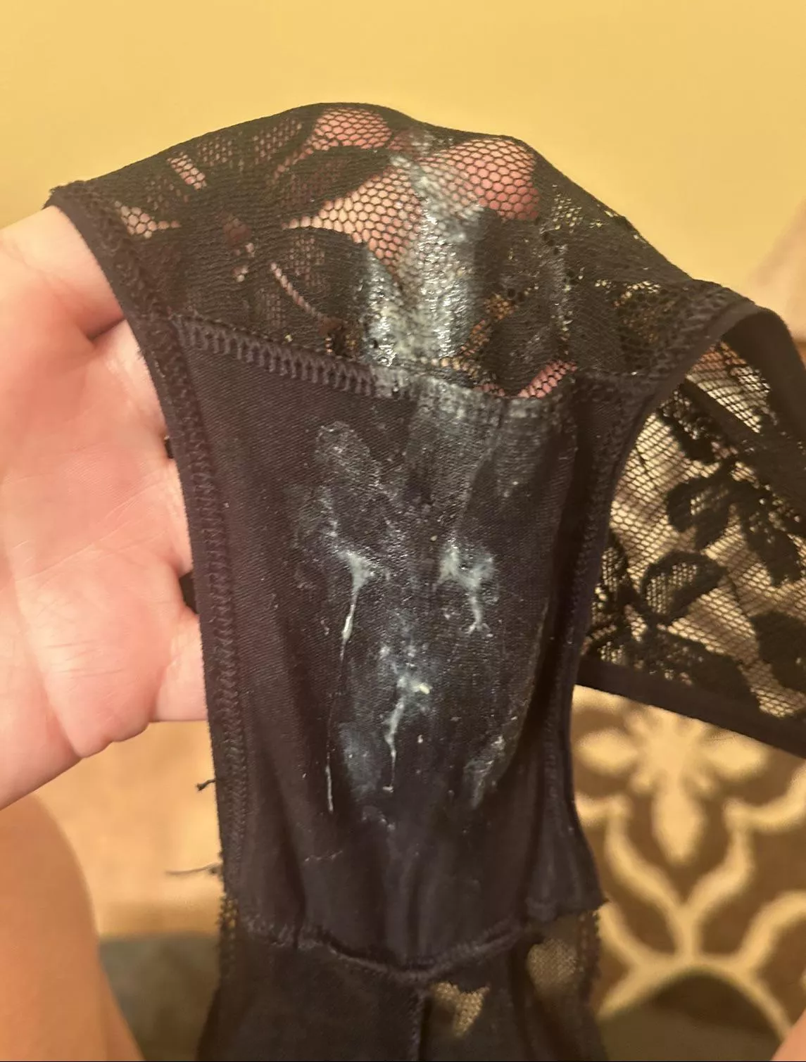 Sticky girl cum posted by xraebby