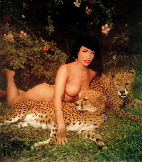 Betti Page 1954 posted by DaddiesLittleBottom