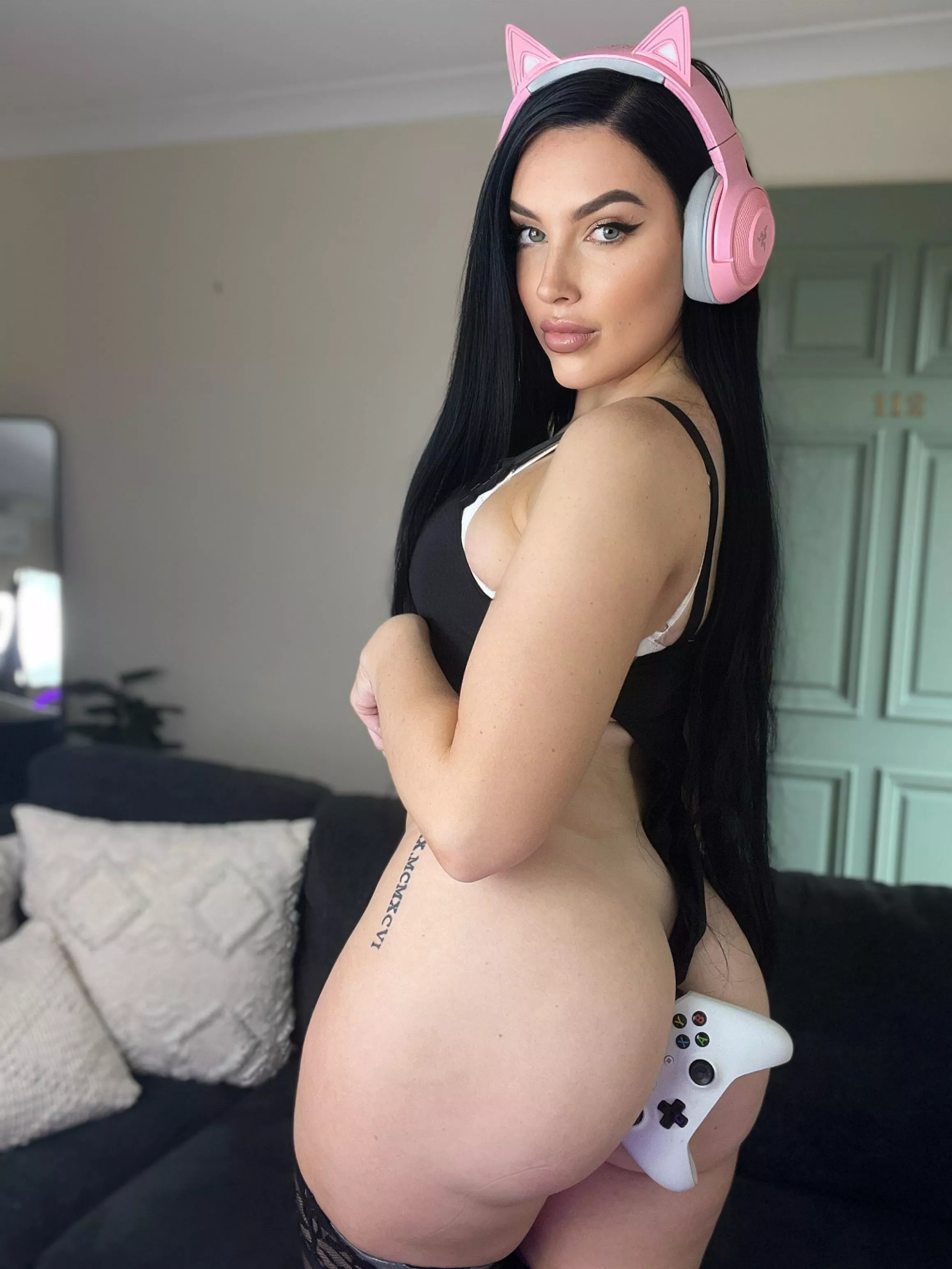 Did you miss place your controller ? posted by Charlotterose65_