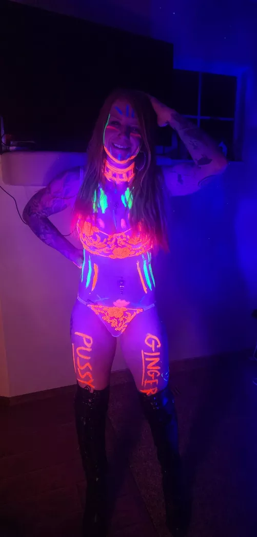 glow up by ababypinecone