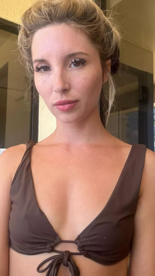 Glow by Internet_Daddy69