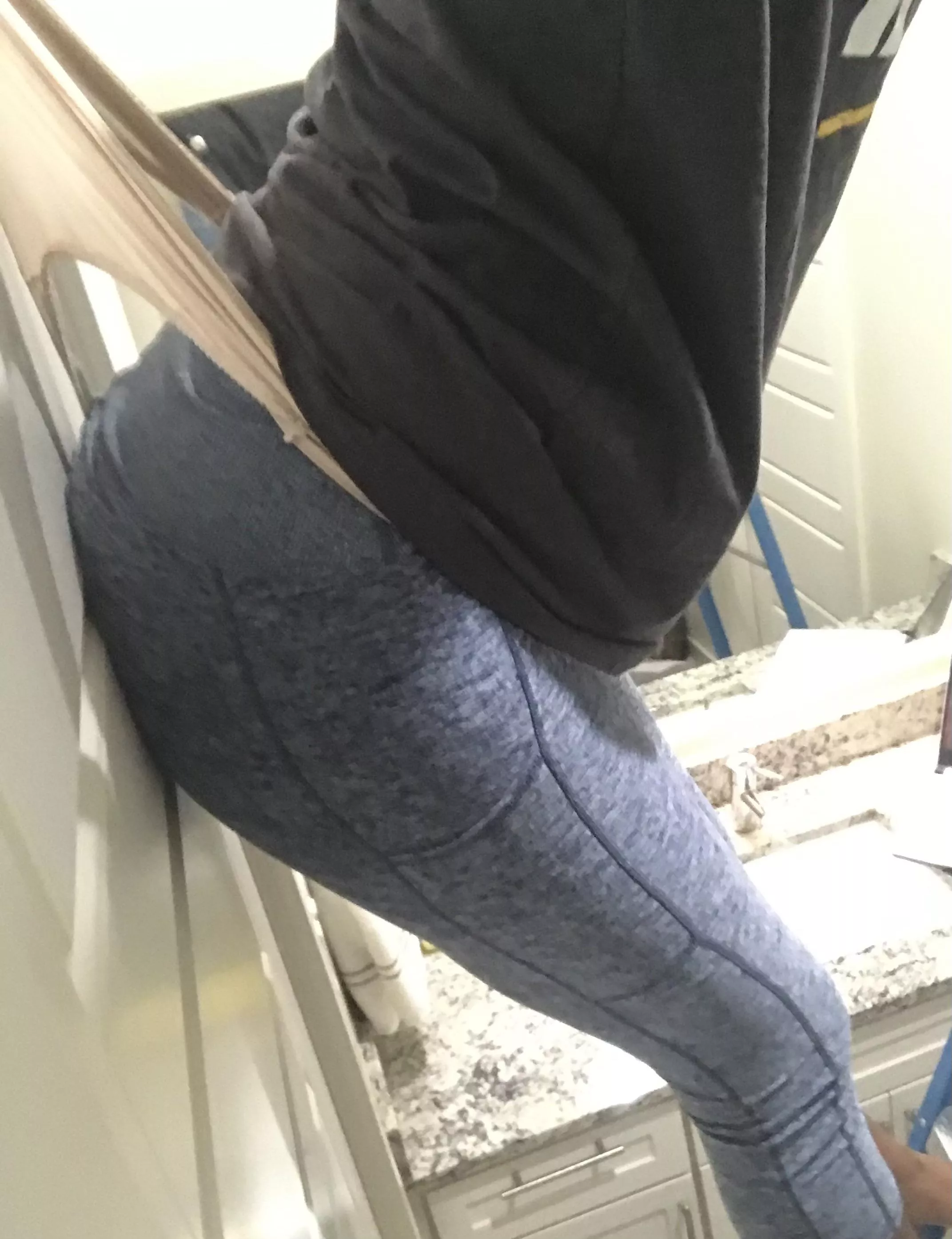 Hanging Wedgie posted by Thin_Actuator8278