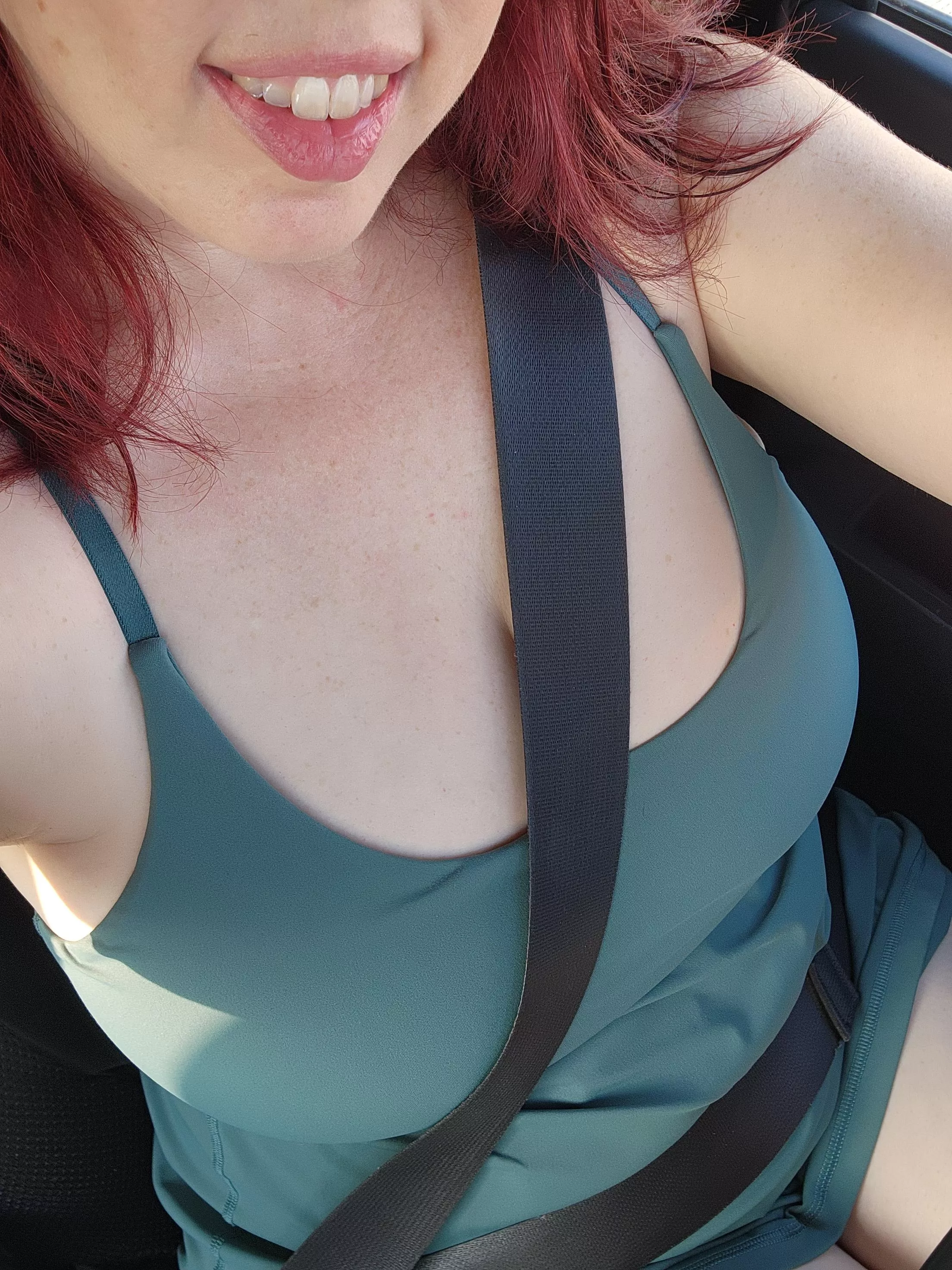 Happy Friday Morning posted by Autumn_0874