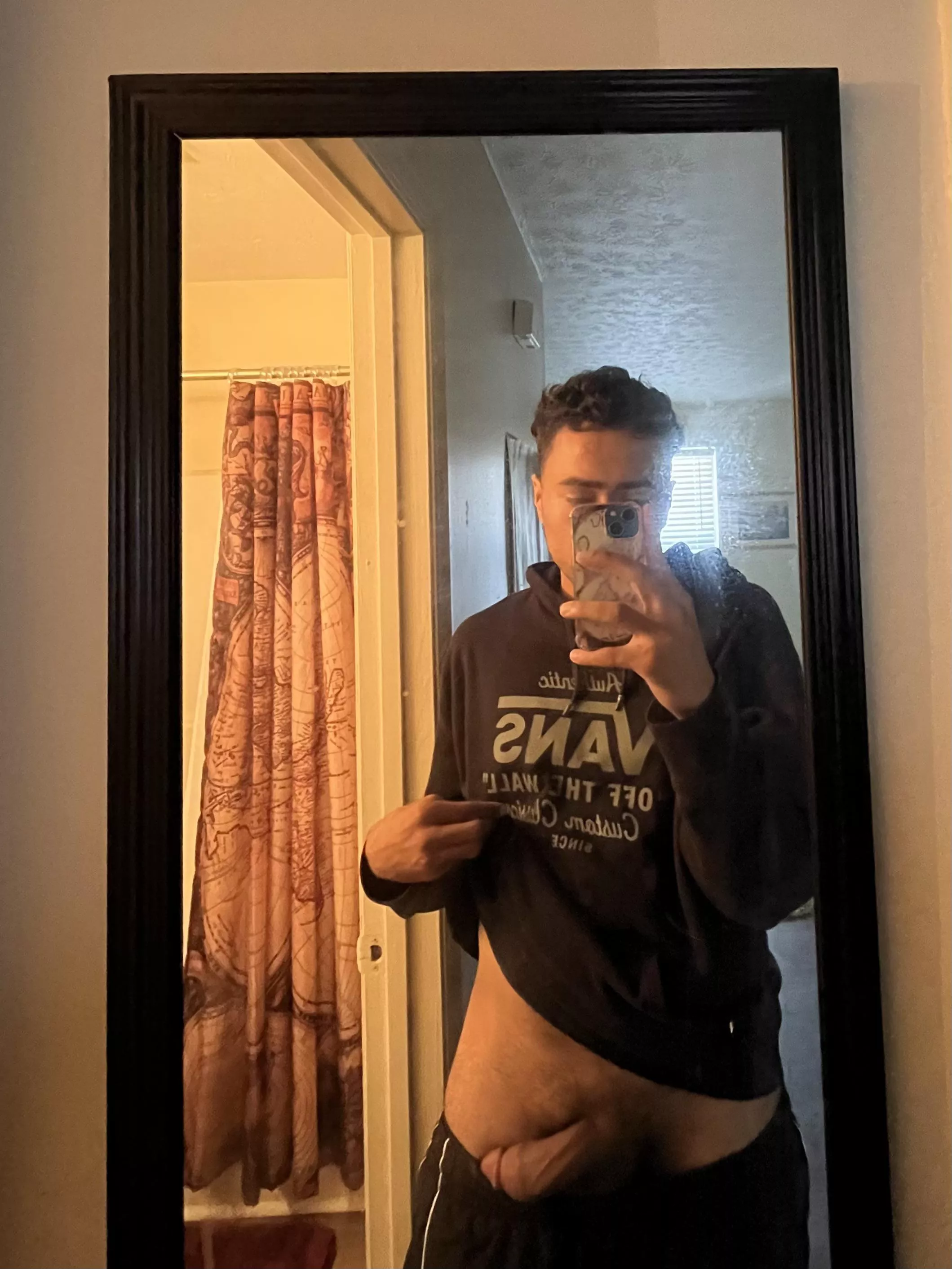 he says ‘hi’ ☺️ posted by doofygrits