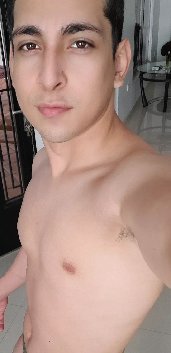 Hi 😁 posted by Mikey_Inf