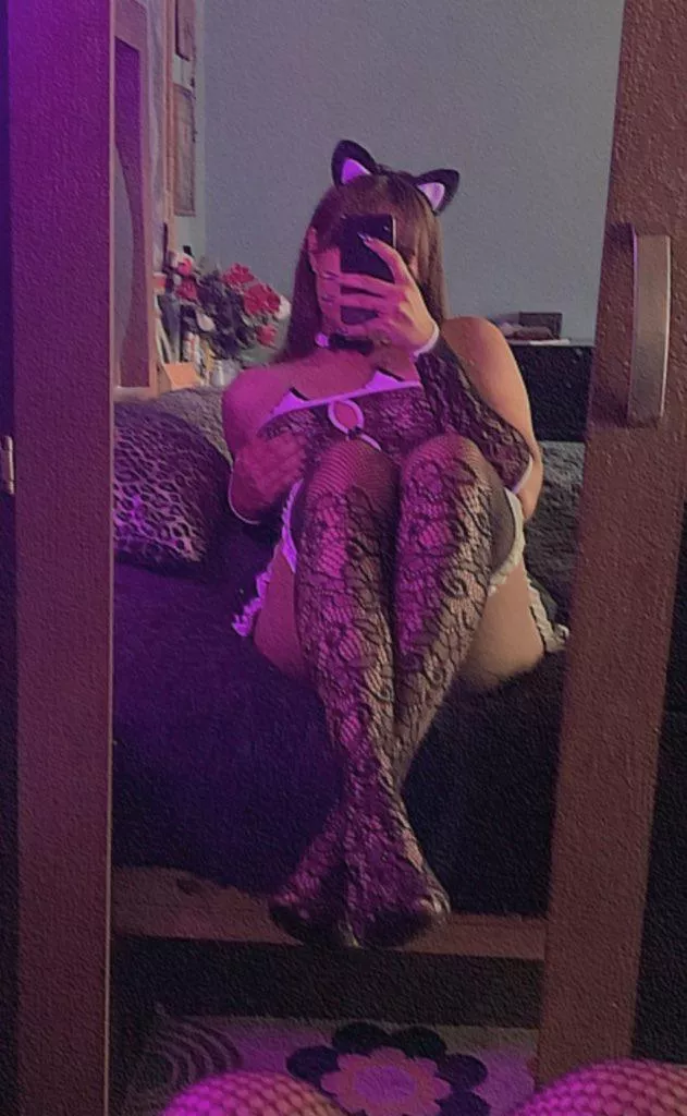 How about this outfit:) posted by pipiturbo