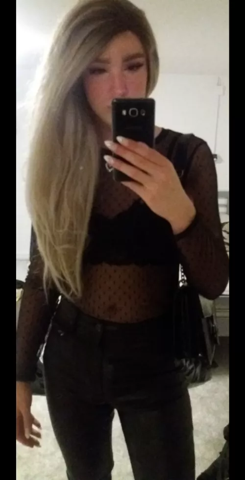 I am new, please be Gentleman ❤️ should i go fulltime? by futuretransbaddie