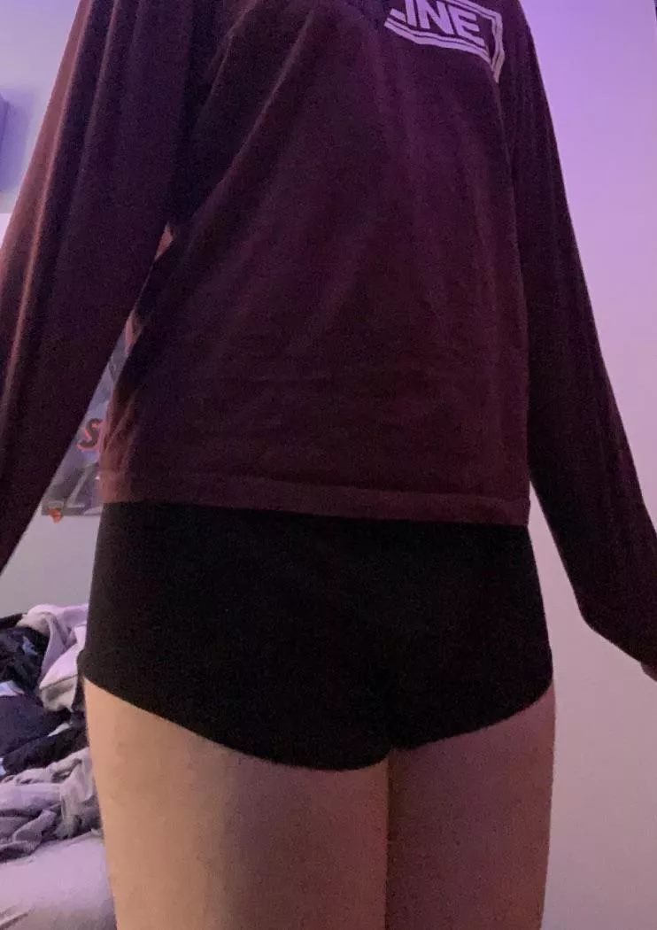 Jus woke up, felt cute -w- posted by Calllybabbletwo