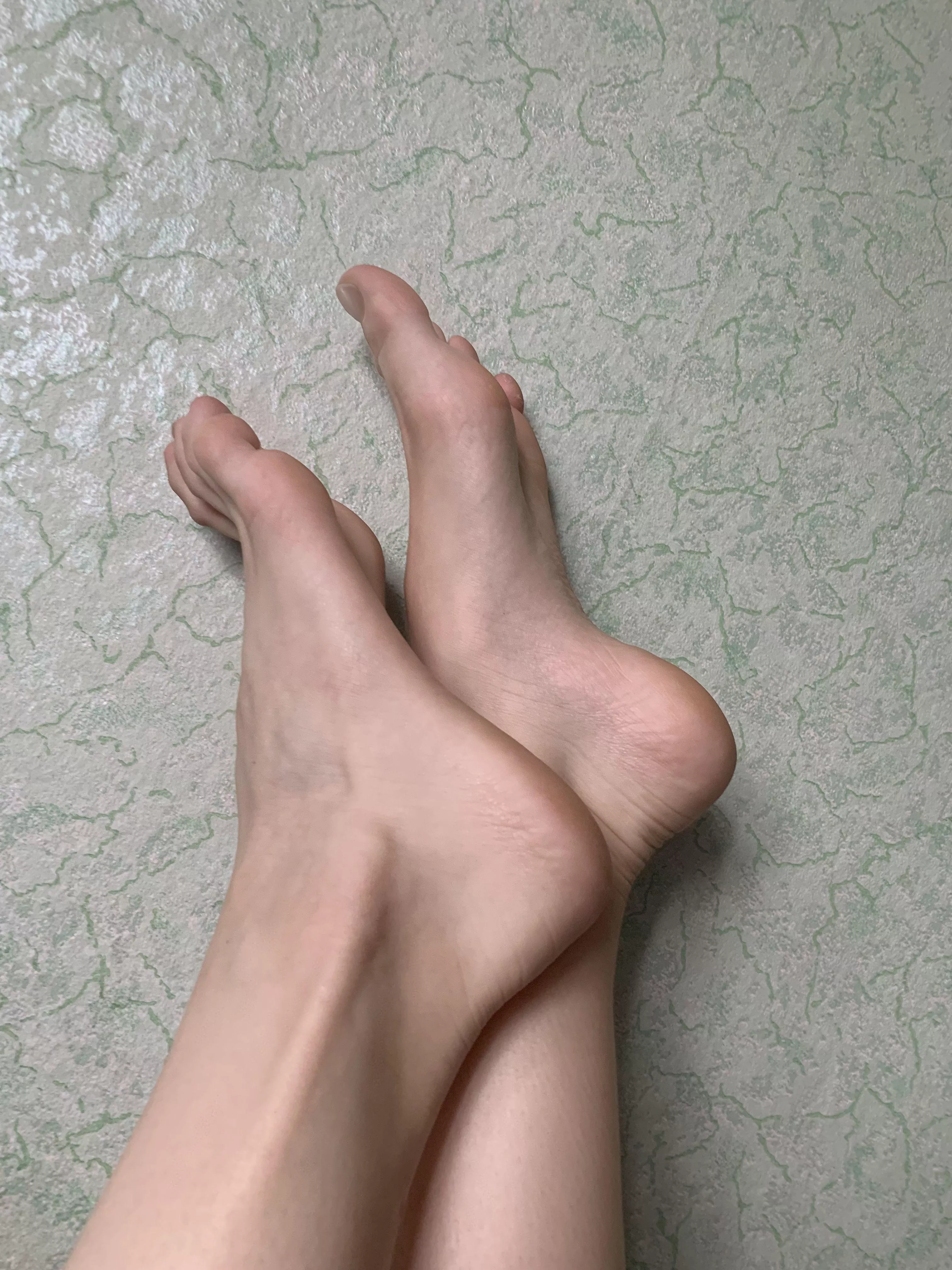 Legs that'll make you weak. posted by cheekilyBrim