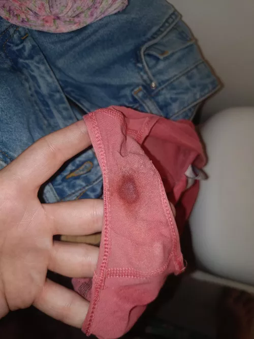 Nice wetspot by deadp00l692