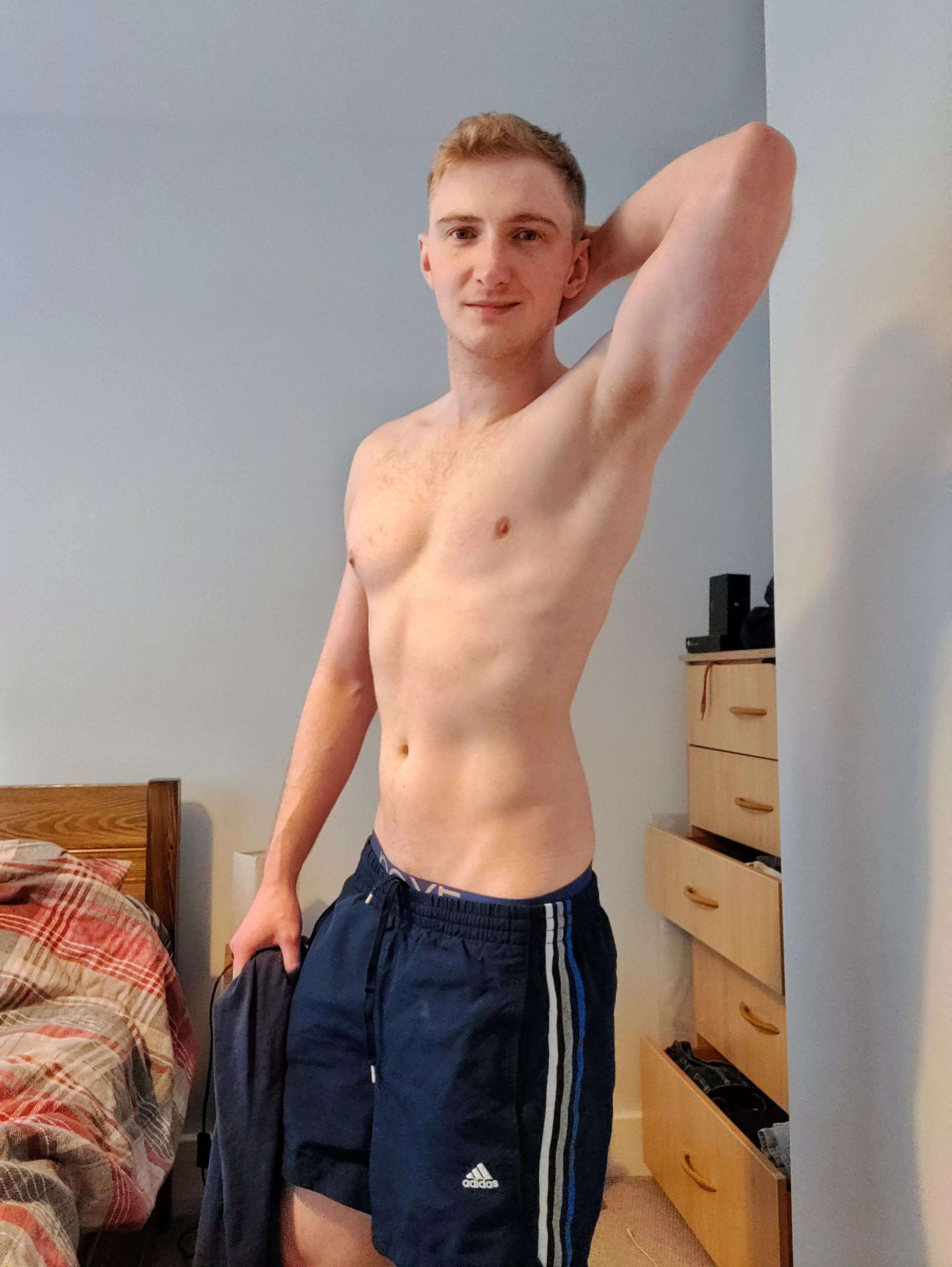 Nothing like a good stretch after the gym! 💪 posted by Atomlad360