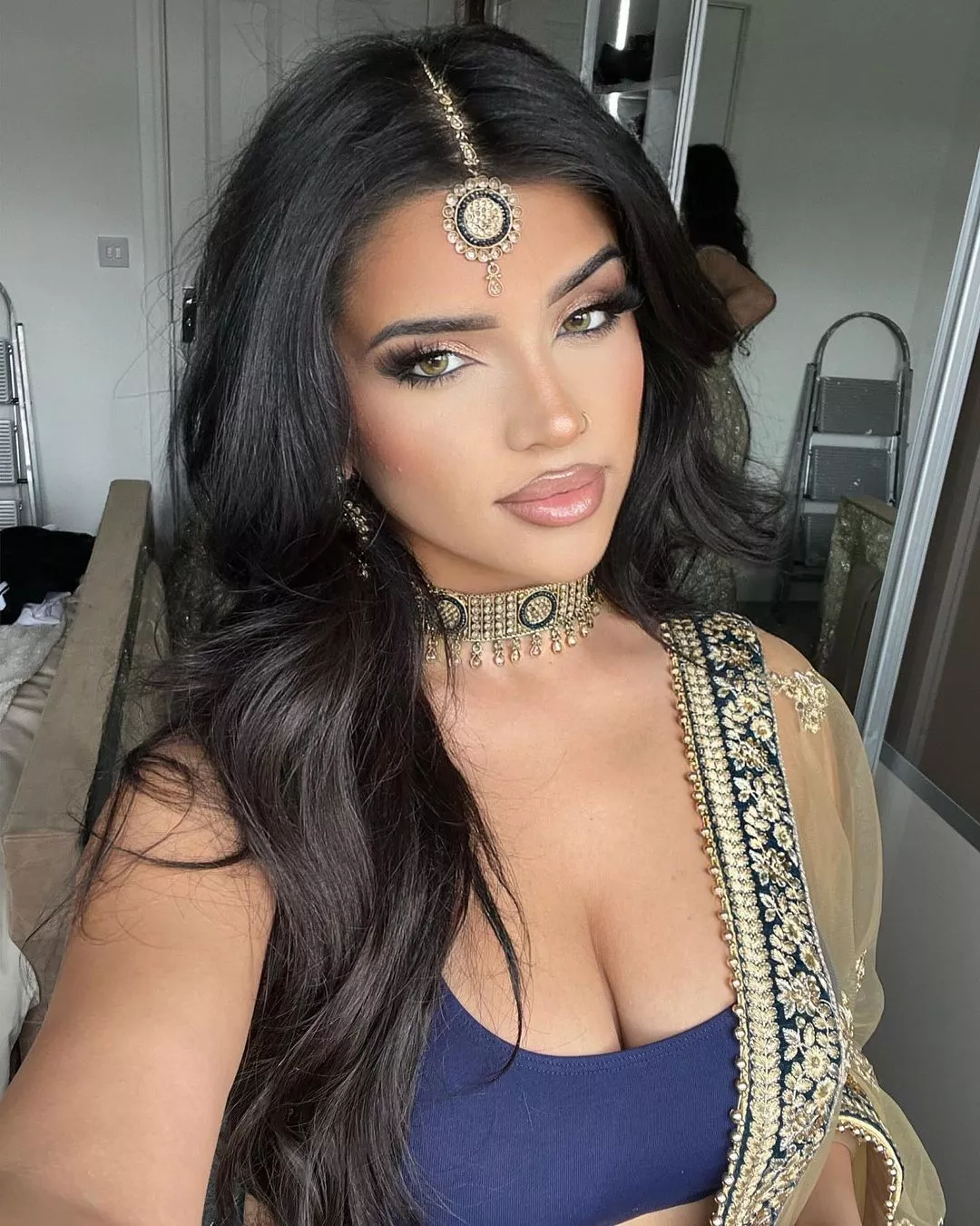 Simran Kaur posted by victorfrank_2