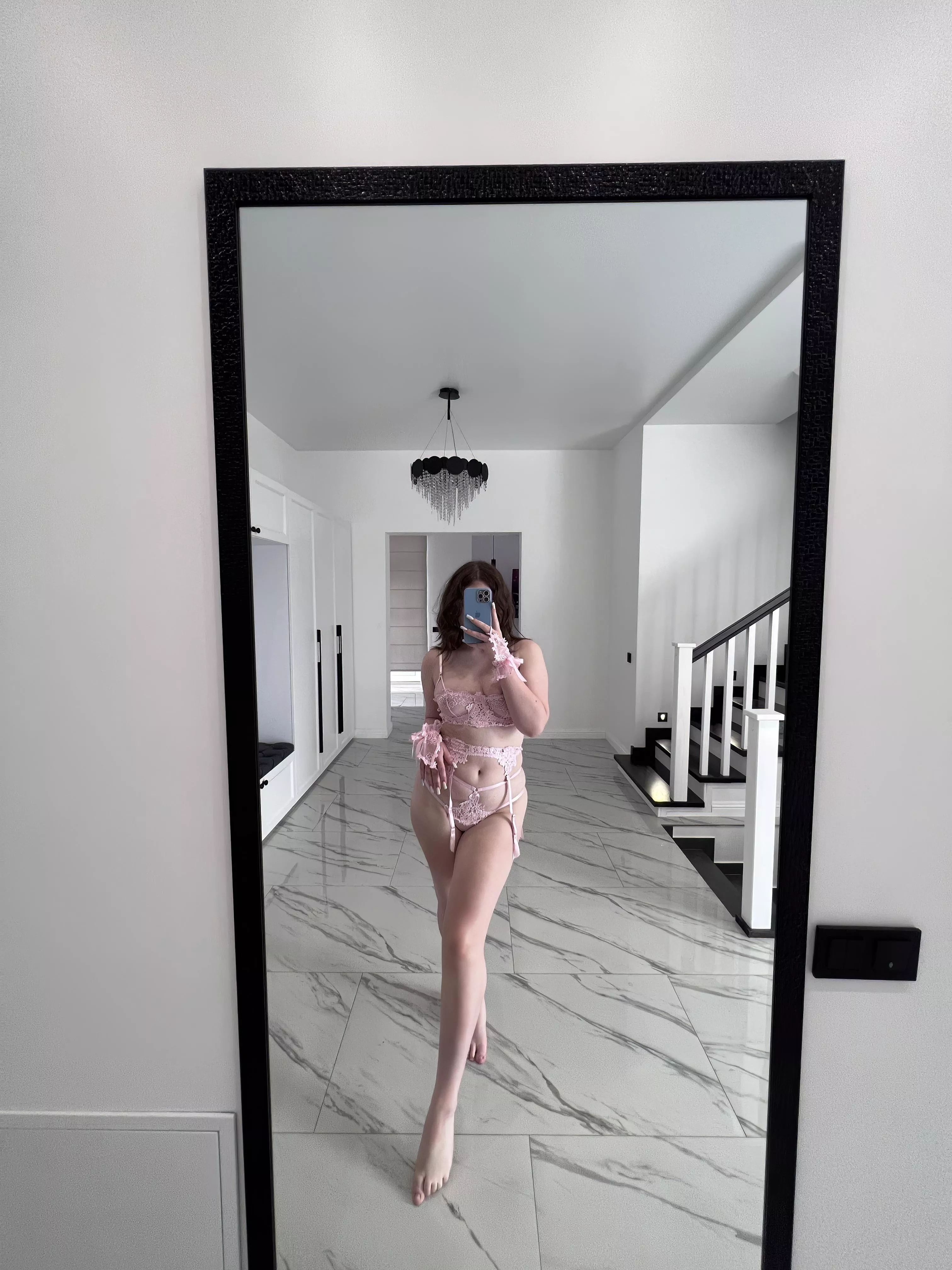 take this outfit off me posted by fourthlyAdjourn823