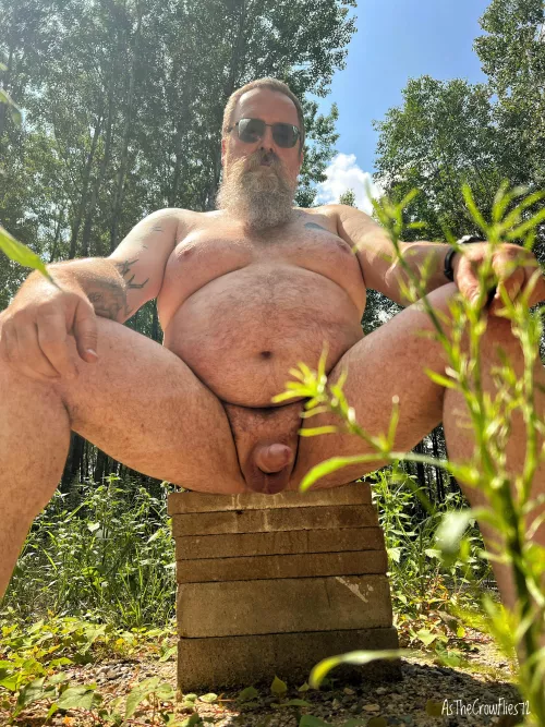 Wanna keep me company? [51] by AsTheCrowFlies72