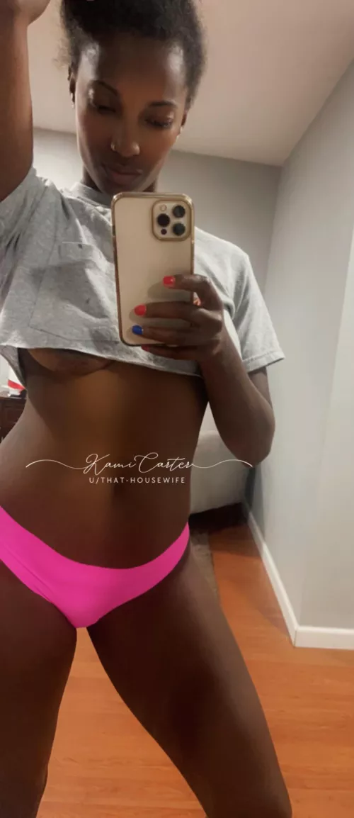 Who likes under boobs? 🫦 by That-housewife