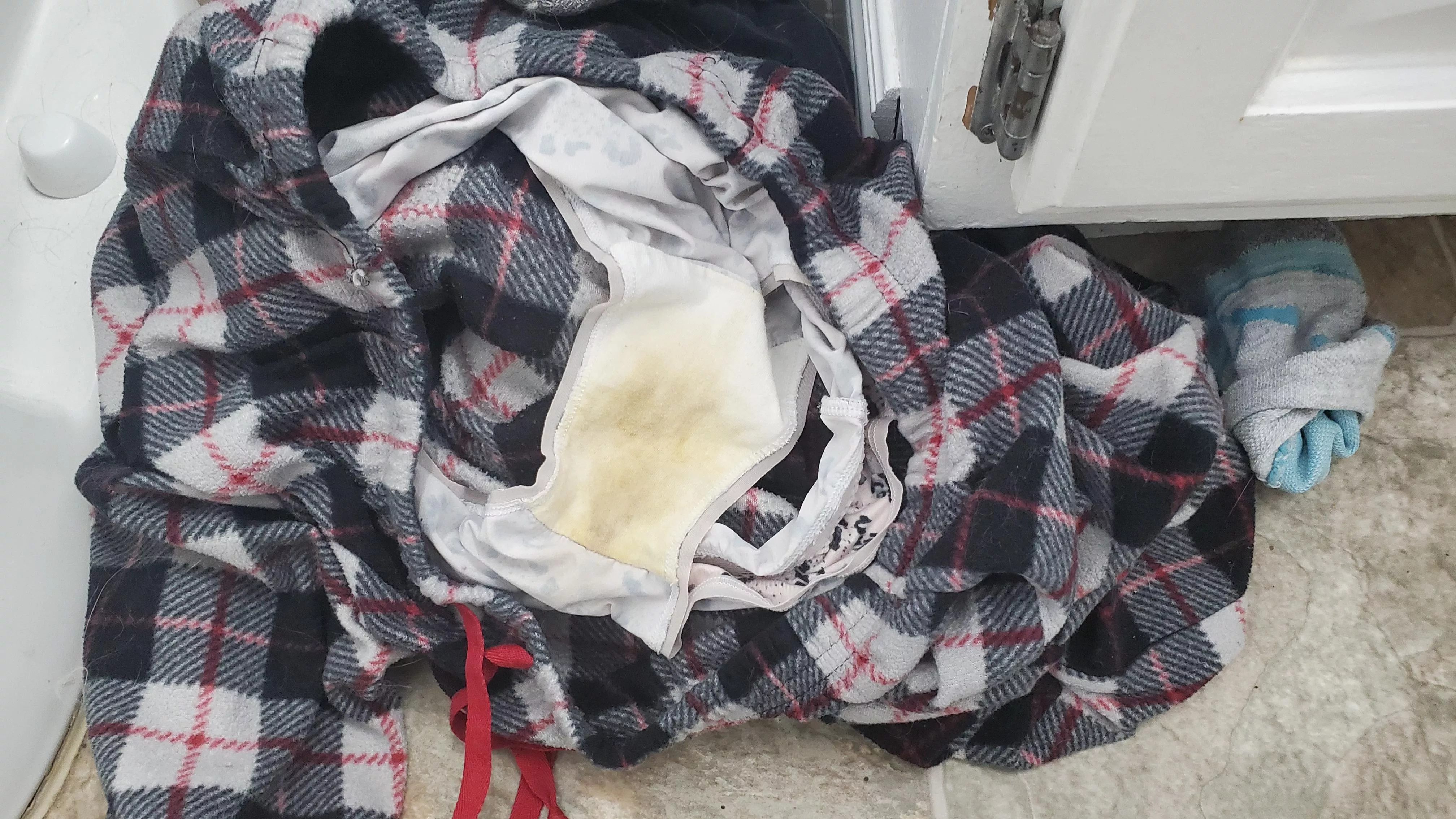 Another pair of the Wife's panties she left in the bathroom, hopefully nobody got into them posted by HamperFiend