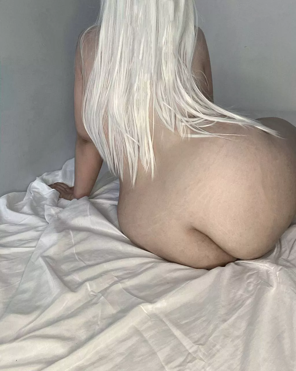 Curvy european available ALL DAY AND NIGHT to play with you ;) I can be a [DOM] or also be your sub, or just have vanilla fun! [SEXT] [GFE] [RATE] [OTH] [FET] posted by mihomoon