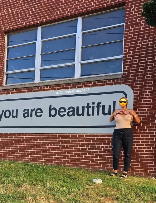 (f) Had to take advantage of a photo opp. by CuriousCouple21