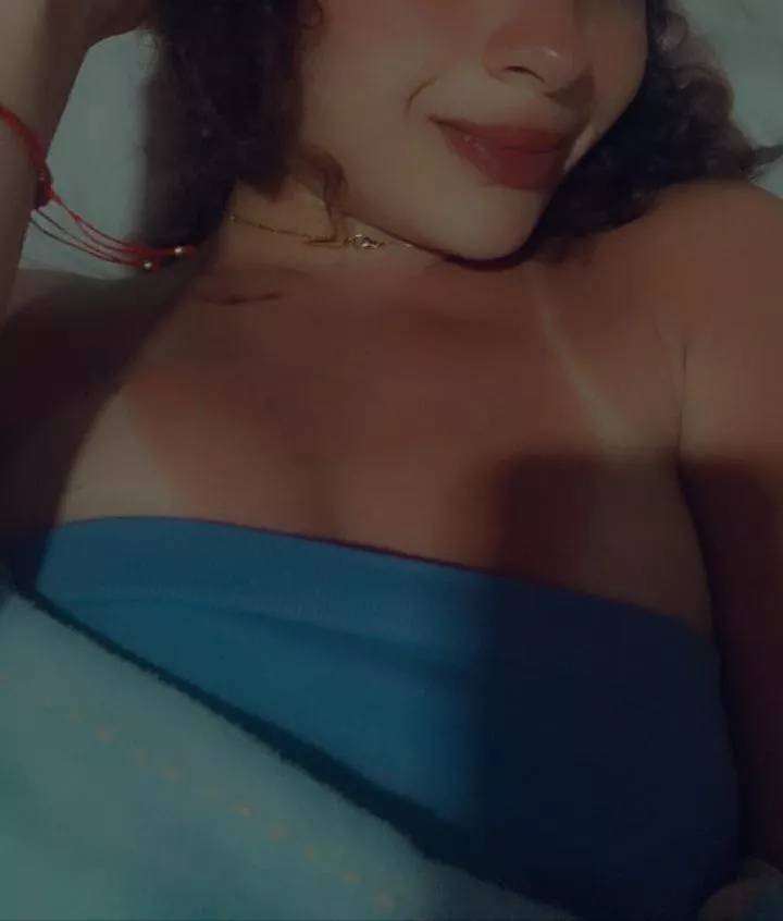 Happy weekend to all, think of me a lot. posted by Curlyrodriguez