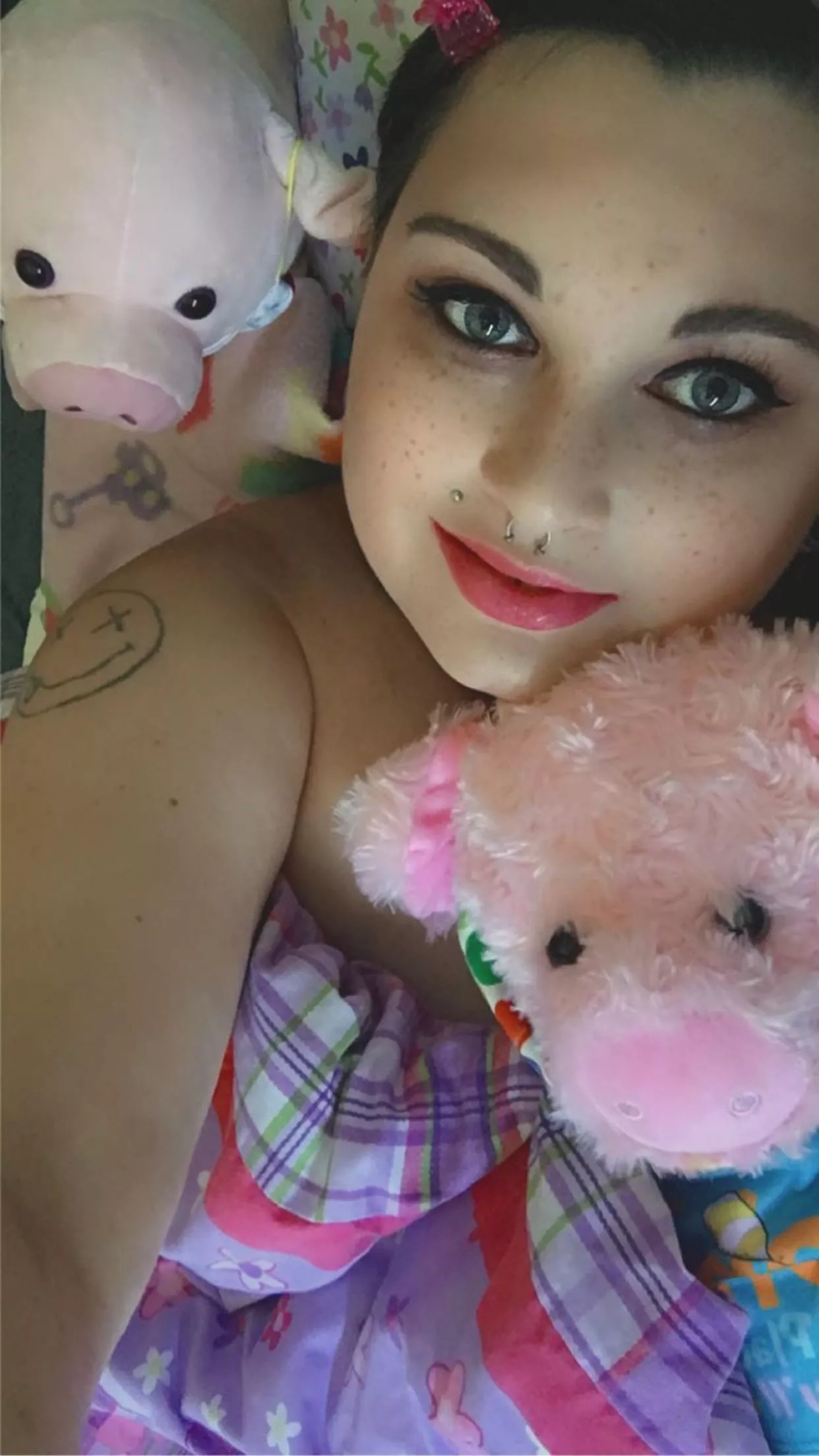 It’s my birthday weekend! posted by Daddyslittlepissbaby